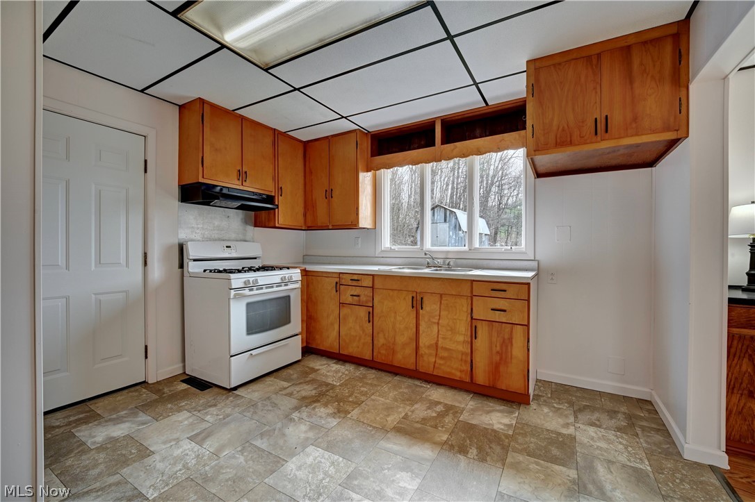 12413 Lick Run Road Newcomerstown OH 43832