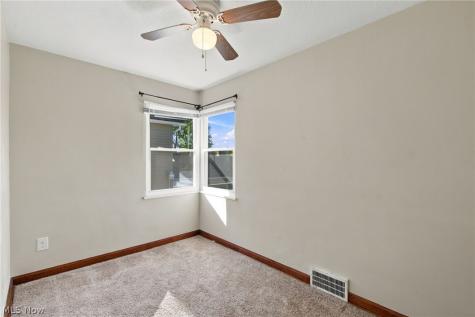 4194 W 59th Street Cleveland OH 44144