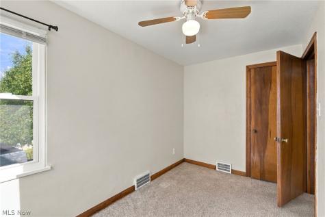 4194 W 59th Street Cleveland OH 44144