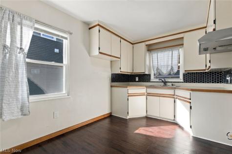 4194 W 59th Street Cleveland OH 44144