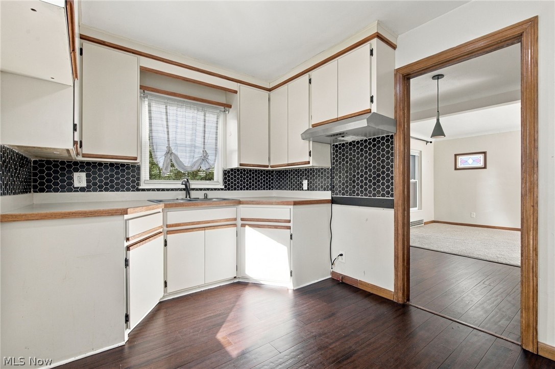 4194 W 59th Street Cleveland OH 44144
