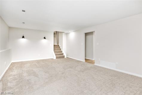 20252 Birchwood Lane Strongsville OH 44149