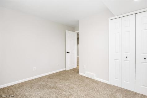 20252 Birchwood Lane Strongsville OH 44149