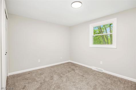 20252 Birchwood Lane Strongsville OH 44149