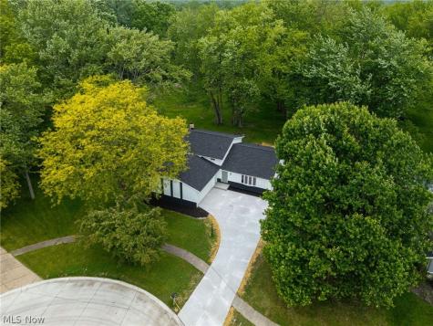 20252 Birchwood Lane Strongsville OH 44149
