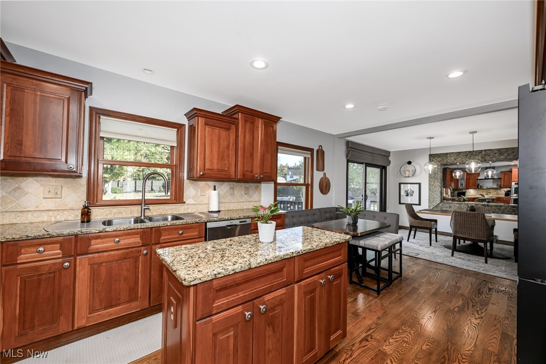 1005 Wolf Drive Broadview Heights OH 44147