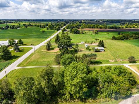 4624 State Route 162 E New London OH 44851