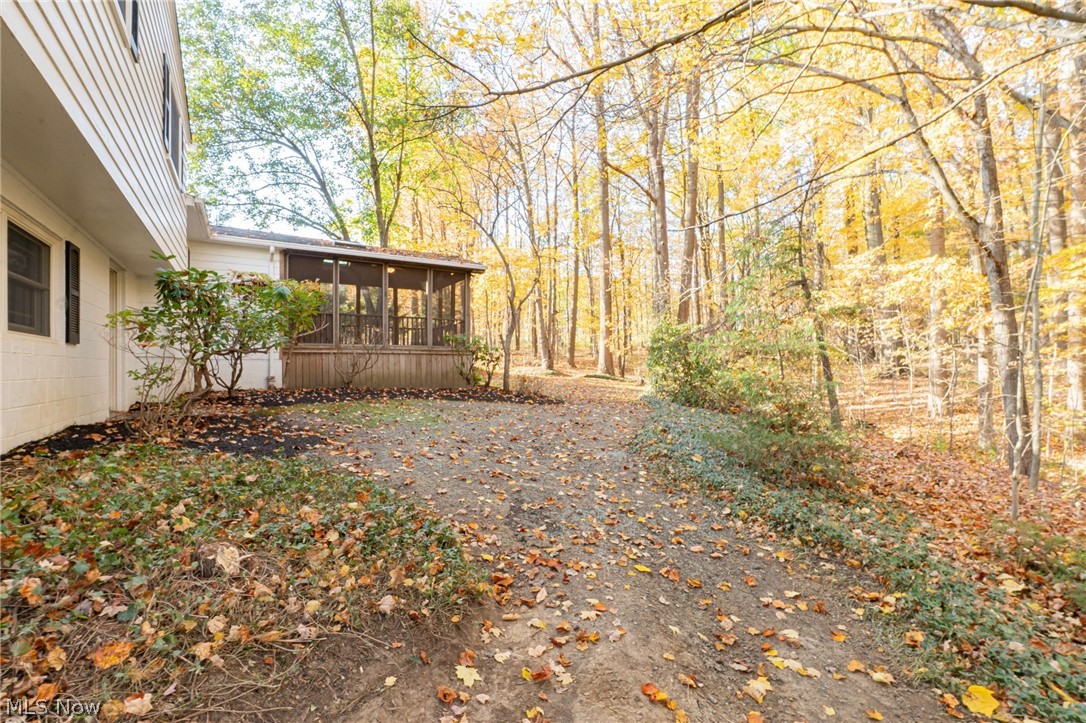 8774 Carmichael Drive Chesterland OH 44026