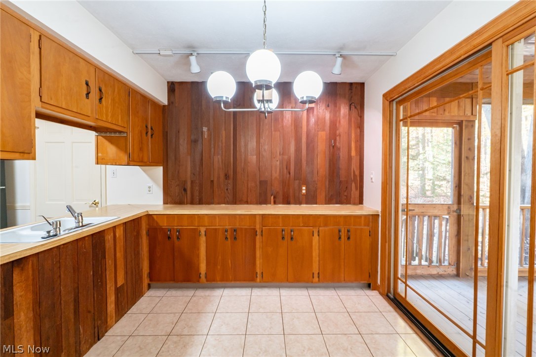 8774 Carmichael Drive Chesterland OH 44026