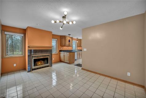 160 River Road Hinckley OH 44233