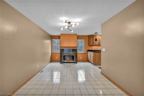 160 River Road Hinckley OH 44233