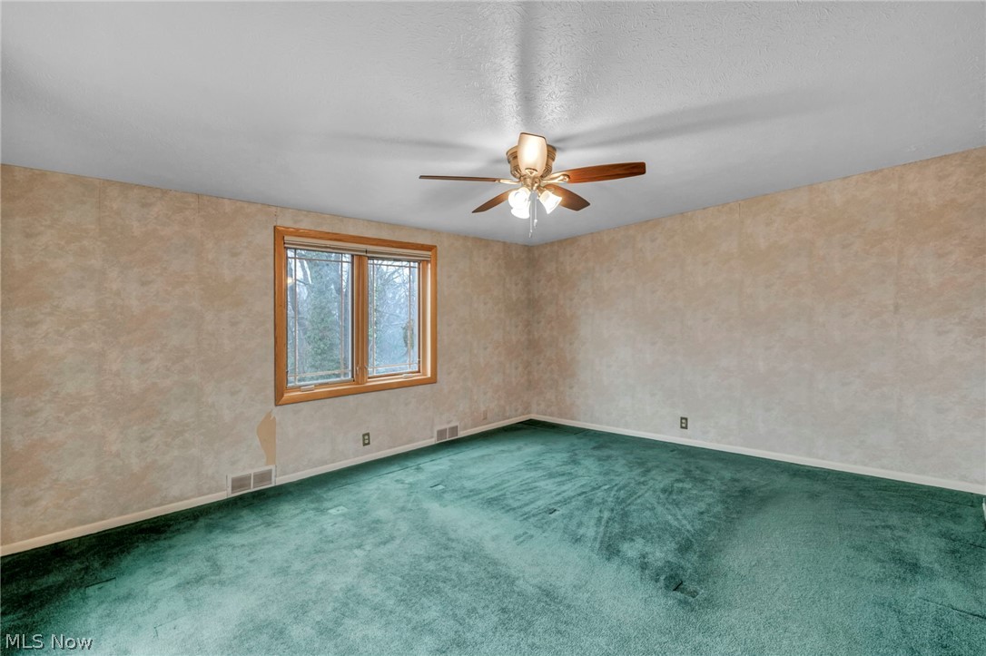 160 River Road Hinckley OH 44233