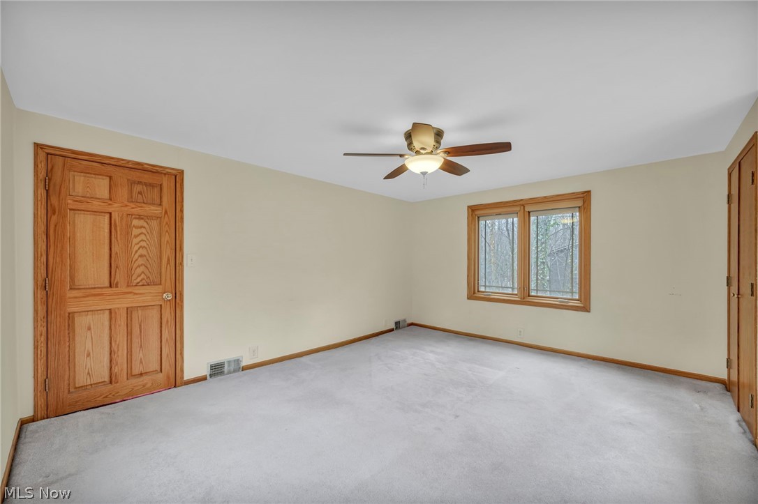 160 River Road Hinckley OH 44233