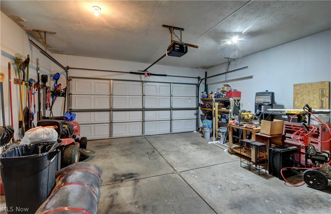 328 10th Street NW New Philadelphia OH 44663
