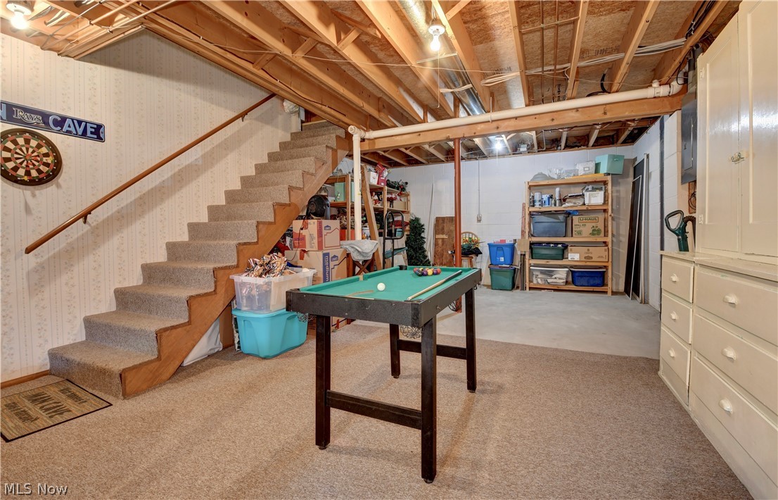 328 10th Street NW New Philadelphia OH 44663