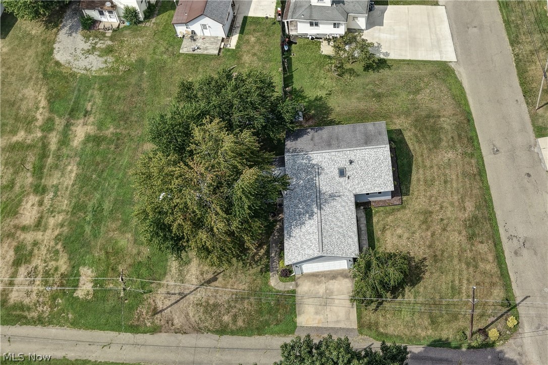 328 10th Street NW New Philadelphia OH 44663