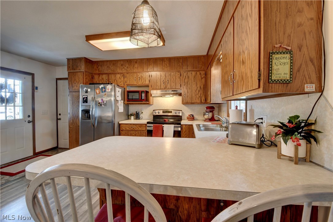 328 10th Street NW New Philadelphia OH 44663