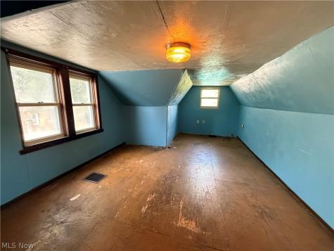 1868 E 34th Street Lorain OH 44055
