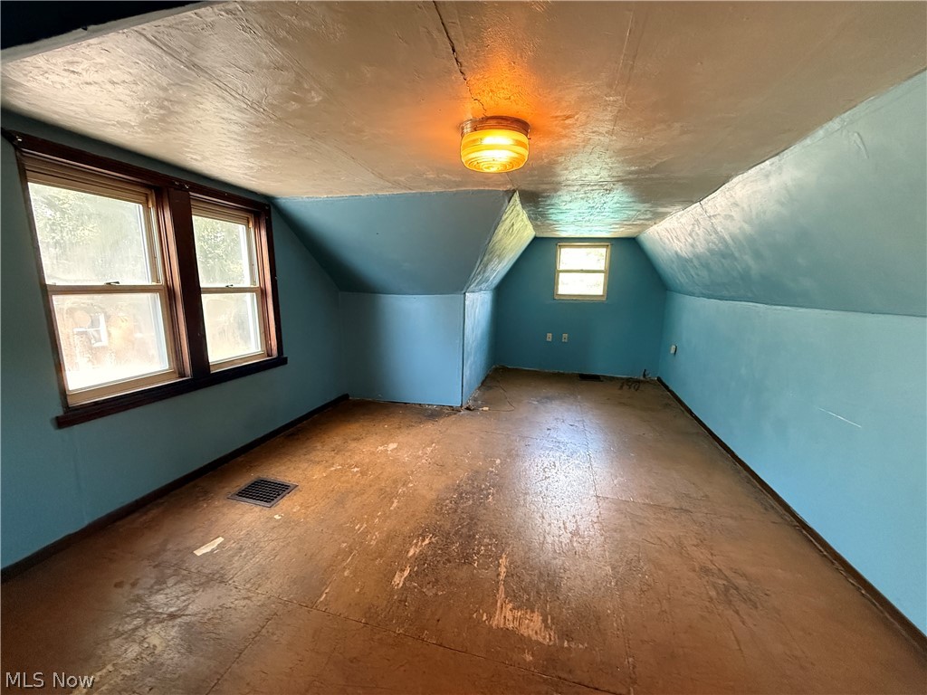 1868 E 34th Street Lorain OH 44055