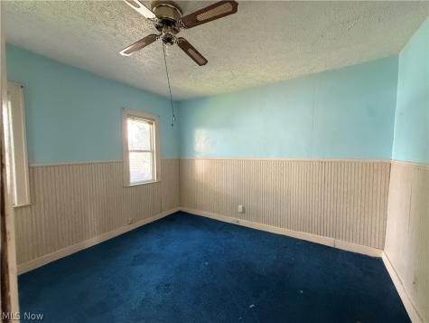 1868 E 34th Street Lorain OH 44055