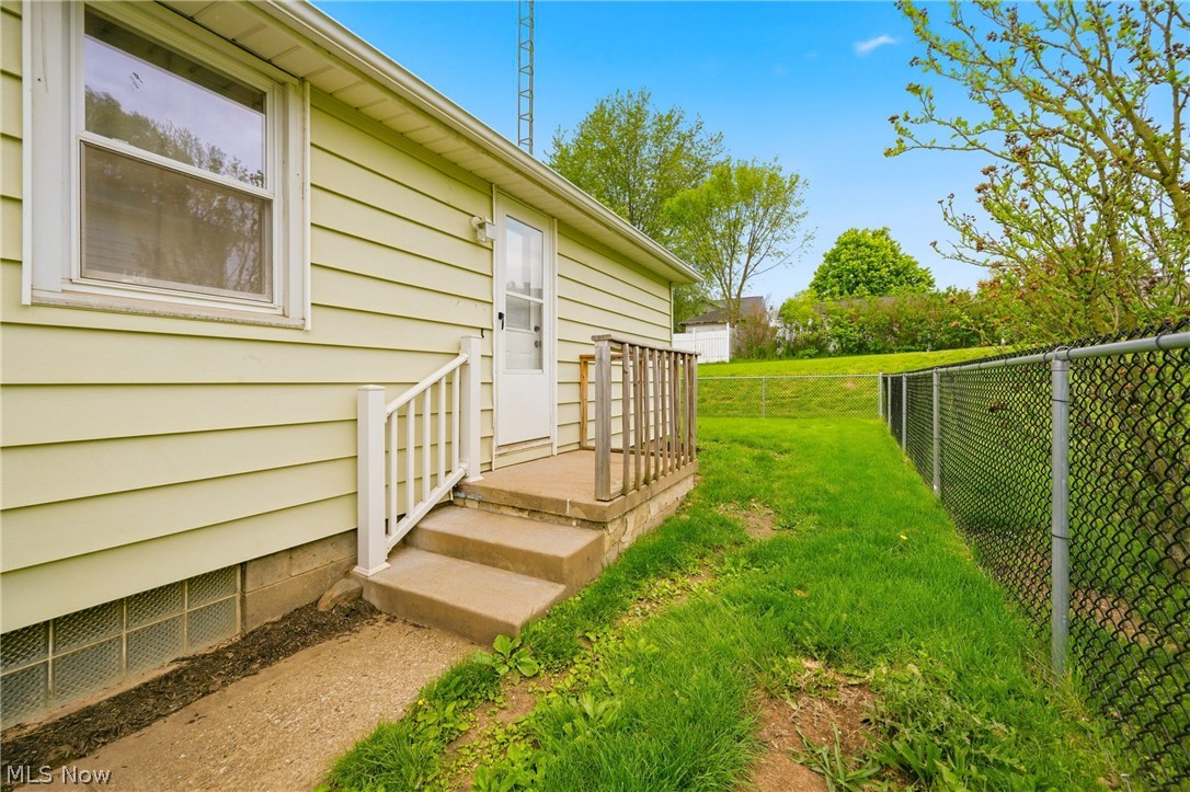 222 State Avenue NE Massillon OH 44646