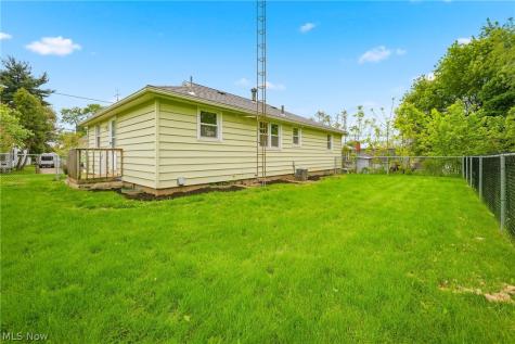 222 State Avenue NE Massillon OH 44646