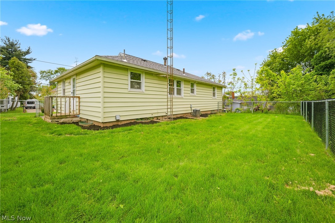 222 State Avenue NE Massillon OH 44646