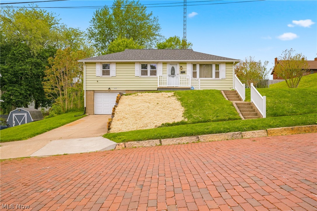 222 State Avenue NE Massillon OH 44646