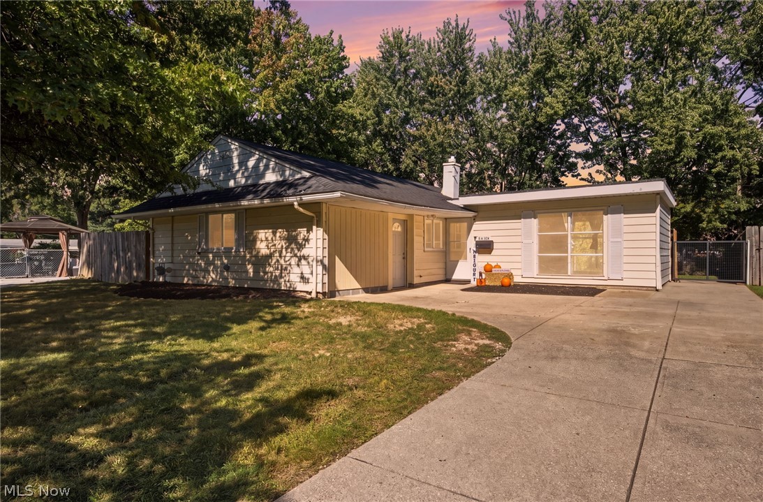 6410 Newland Drive Parma Heights OH 44130