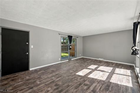 6410 Newland Drive Parma Heights OH 44130