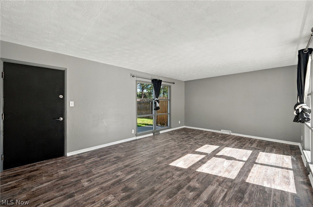 6410 Newland Drive Parma Heights OH 44130