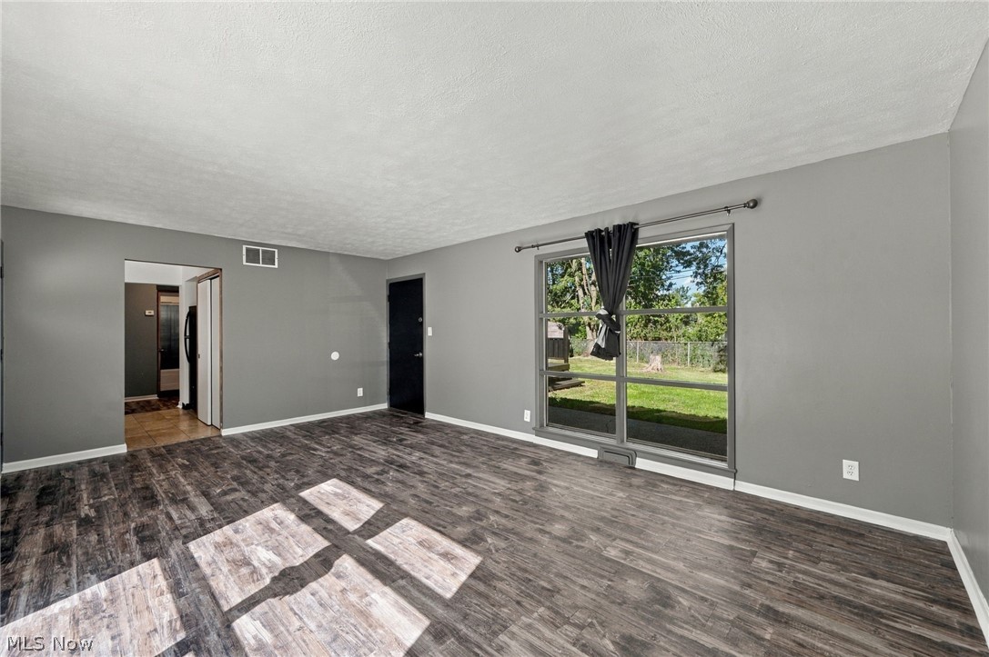 6410 Newland Drive Parma Heights OH 44130