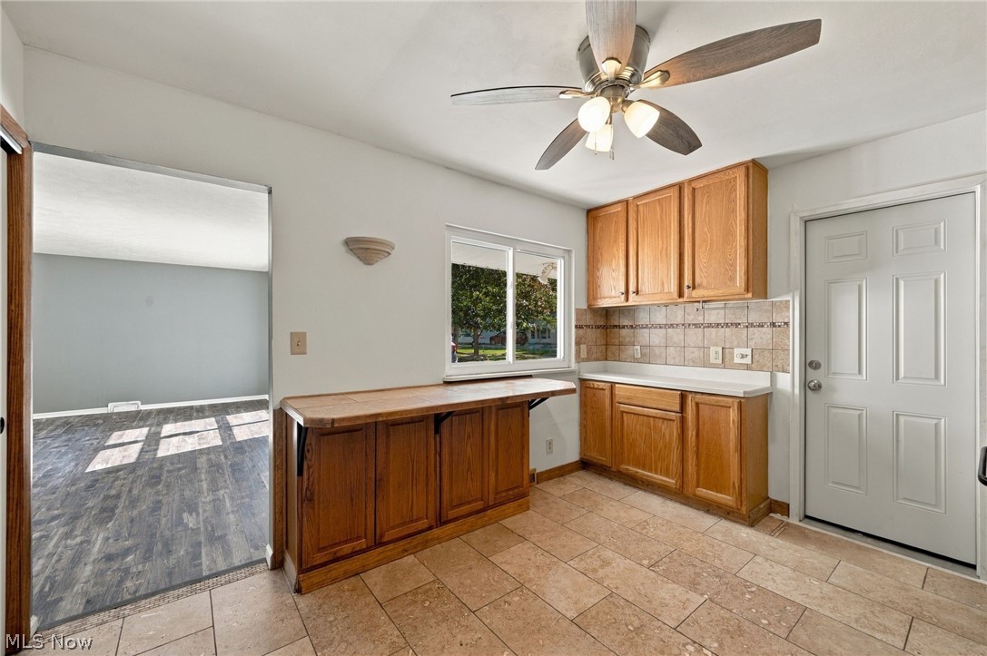 6410 Newland Drive Parma Heights OH 44130