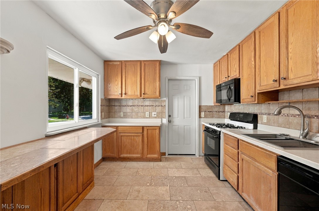 6410 Newland Drive Parma Heights OH 44130