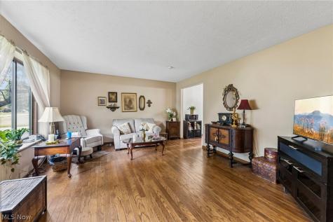 4905 Jody Lynn Drive Mentor OH 44060