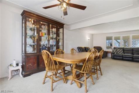 372 Briar Lake Drive Elyria OH 44035