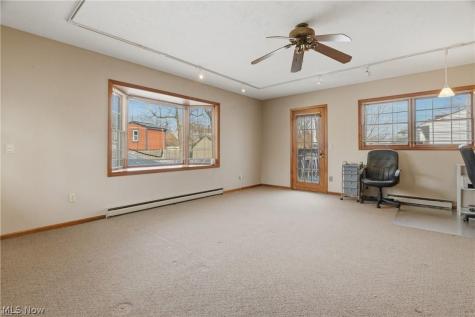372 Briar Lake Drive Elyria OH 44035