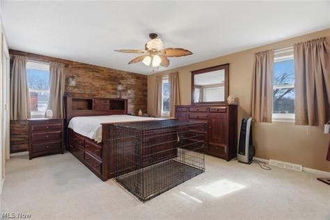 372 Briar Lake Drive Elyria OH 44035