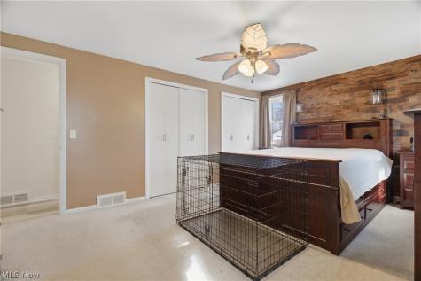 372 Briar Lake Drive Elyria OH 44035