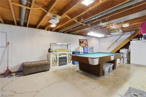 372 Briar Lake Drive Elyria OH 44035