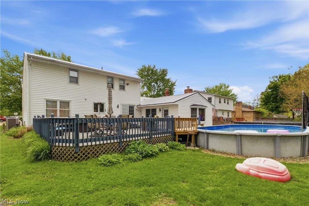 372 Briar Lake Drive Elyria OH 44035