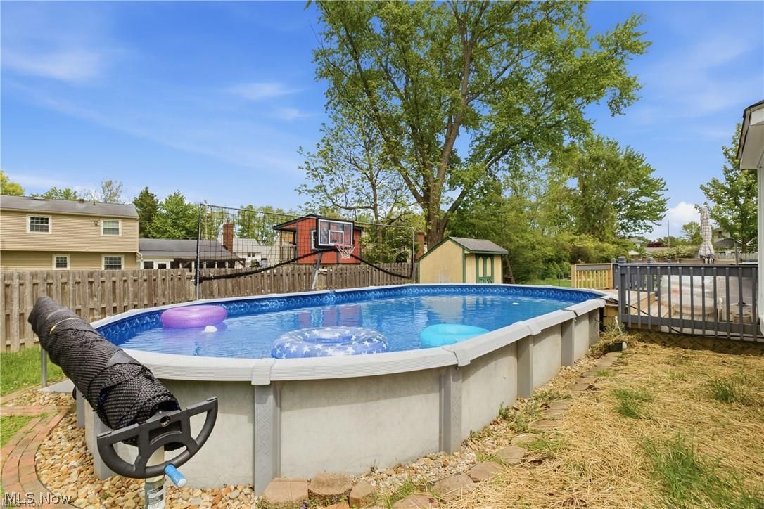 372 Briar Lake Drive Elyria OH 44035