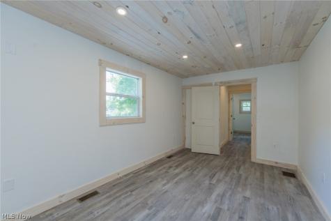 35032 East Road Grafton OH 44044