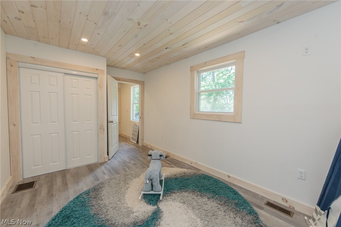 35032 East Road Grafton OH 44044
