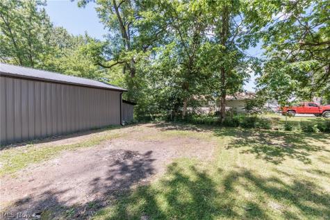 35032 East Road Grafton OH 44044