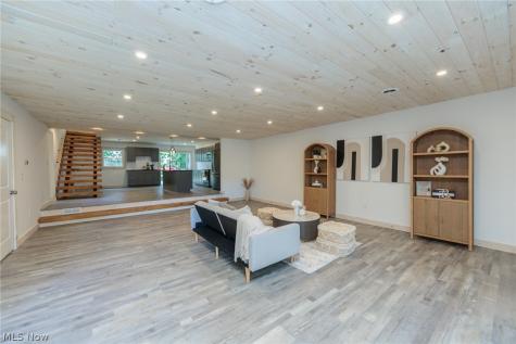 35032 East Road Grafton OH 44044