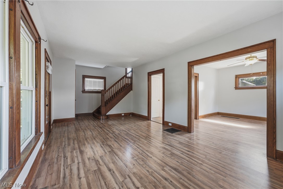 324 Tuscarawas Avenue NW Brewster OH 44613