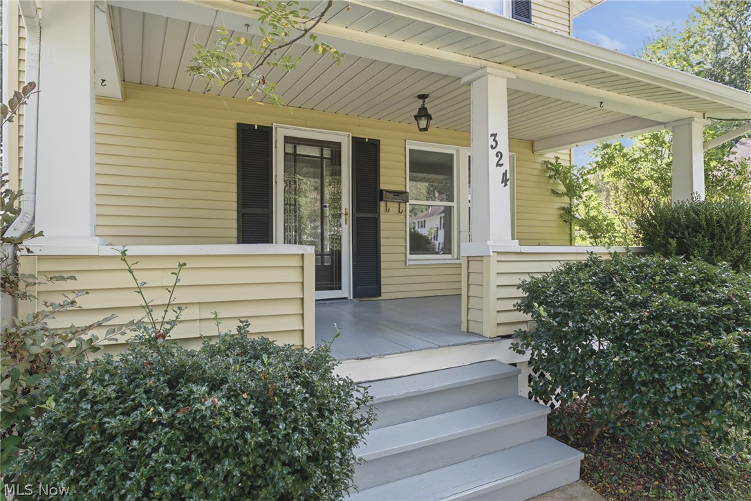324 Tuscarawas Avenue NW Brewster OH 44613