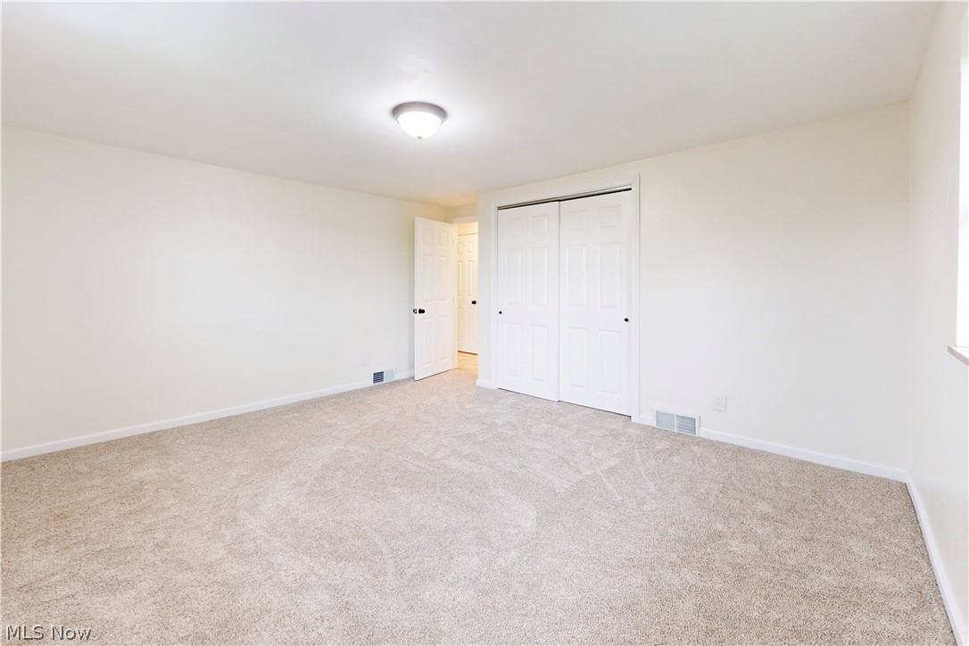 273 Lovers Lane Steubenville OH 43953