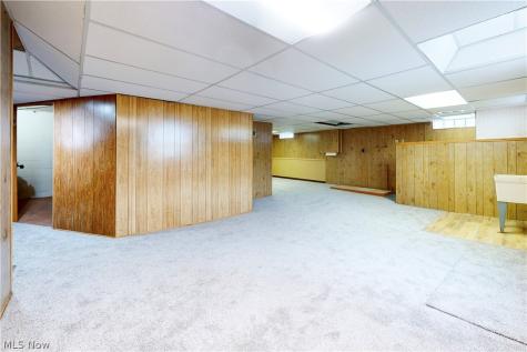 273 Lovers Lane Steubenville OH 43953